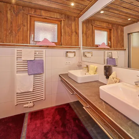 Guest house Haus Erbhof Solden