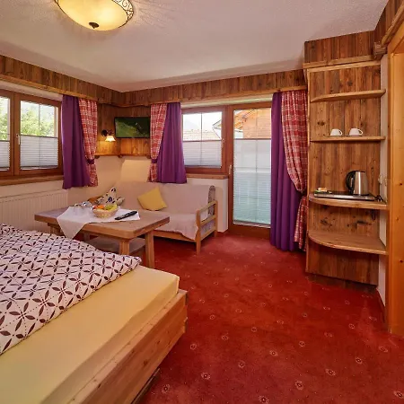 Haus Erbhof Guest house